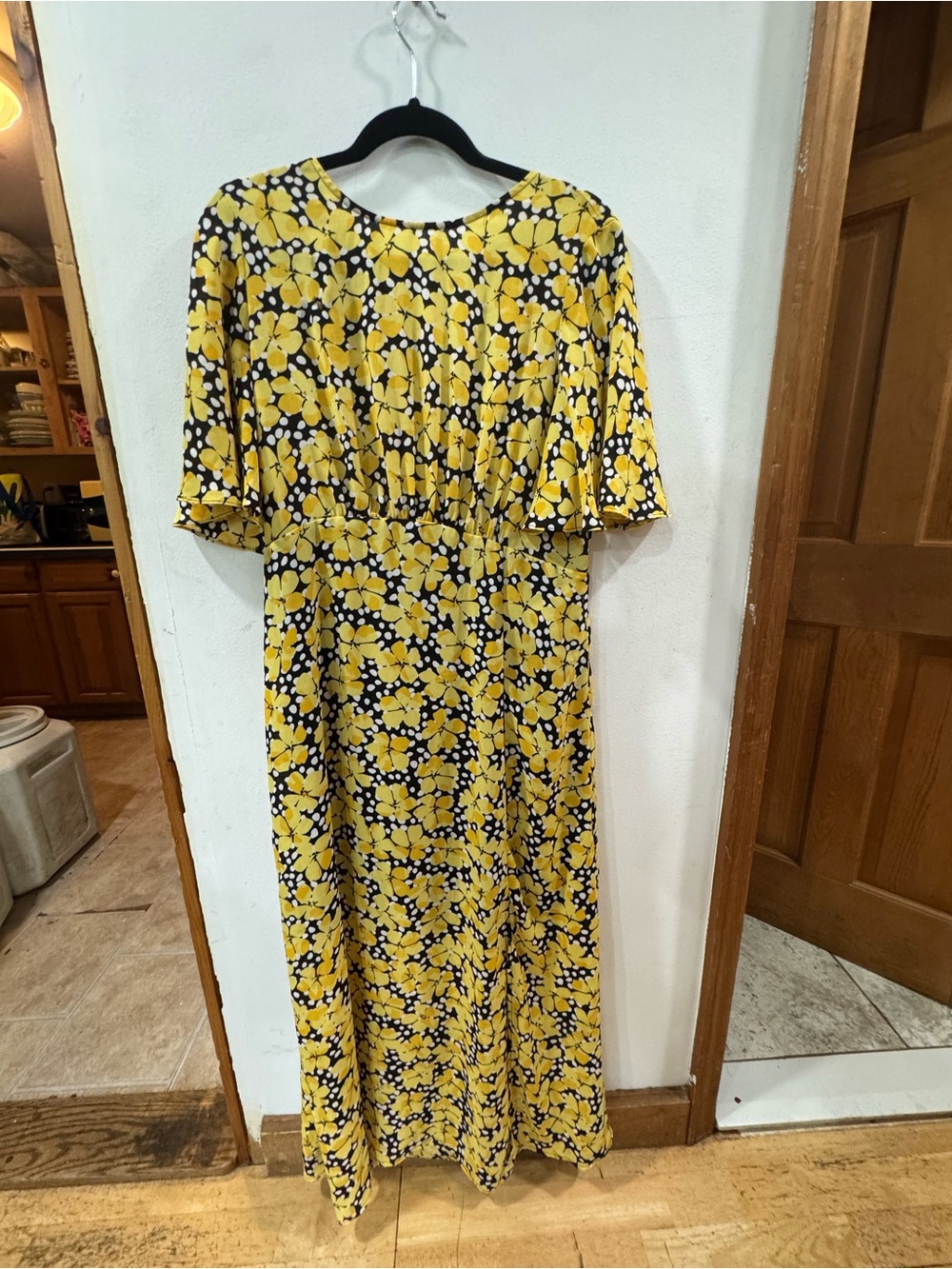 [FLAW] Who What Wear Yellow Floral Maxi Dress Size M